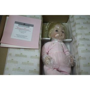 NWB "Sugar Plum" The Ashton-Drake Galleries Porcelain Doll As Cute As Can Be Ser
